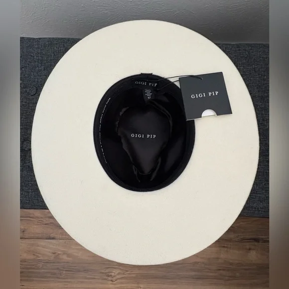 NEW! Gigi Pip Amelia Pencil Brim Fedora Hat, Off White display picture 2